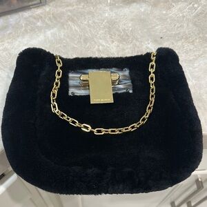 🌟🌟Rare🌟🌟Tory Burch Black Fur Clutch